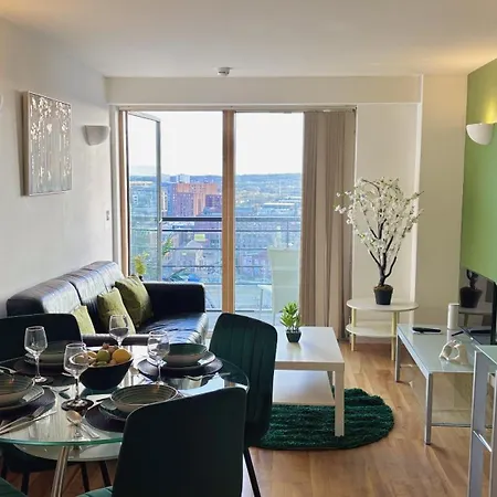 Apartment Stylish Leeds Centre With 2 Balconies Leeds (West Yorkshire)